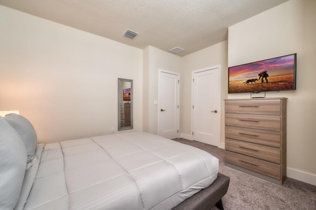 Comfortable Townhome With Private Pool Near Disney Four Corners Экстерьер фото